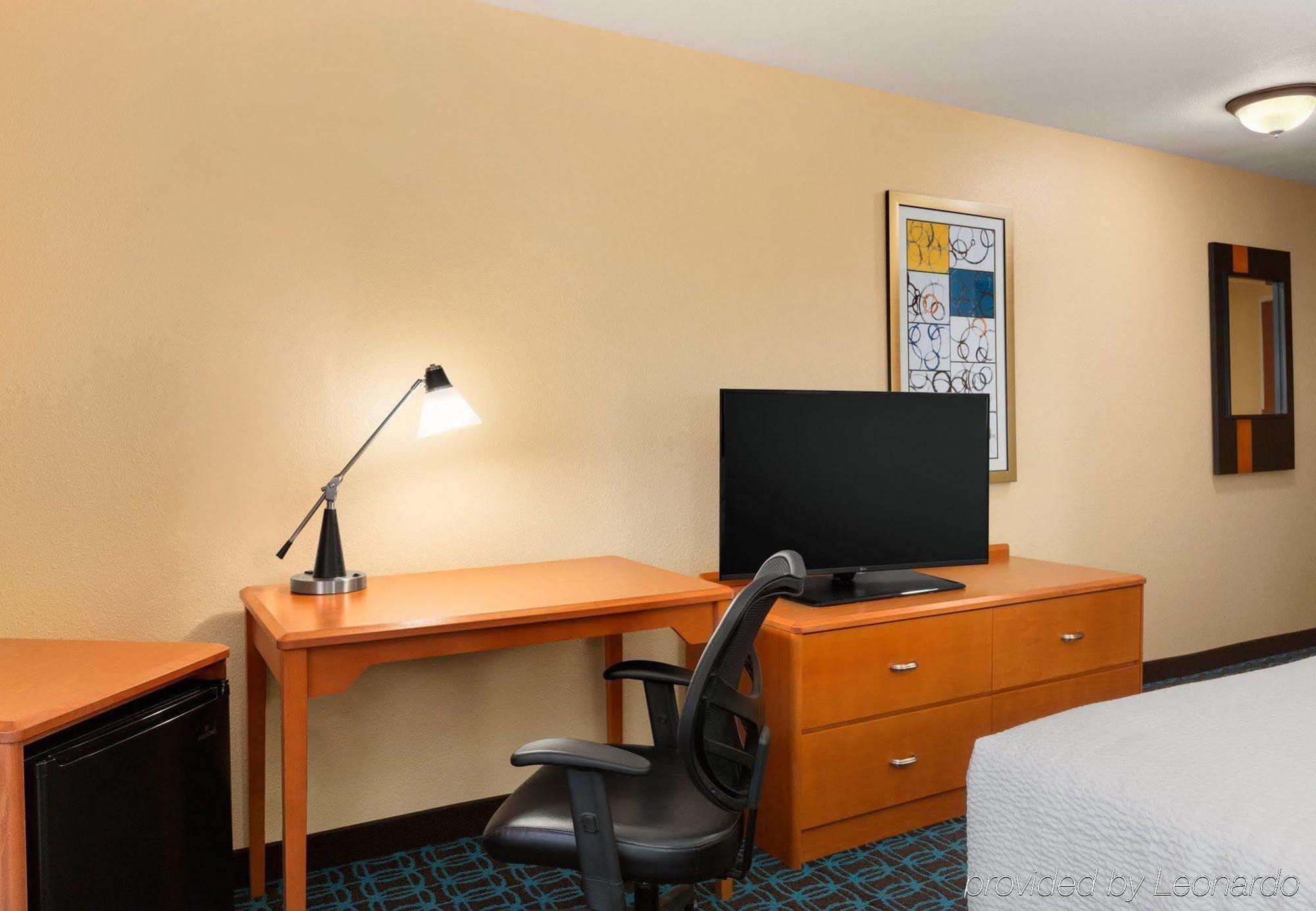 Comfort Inn & Suites Westfield Exteriör bild